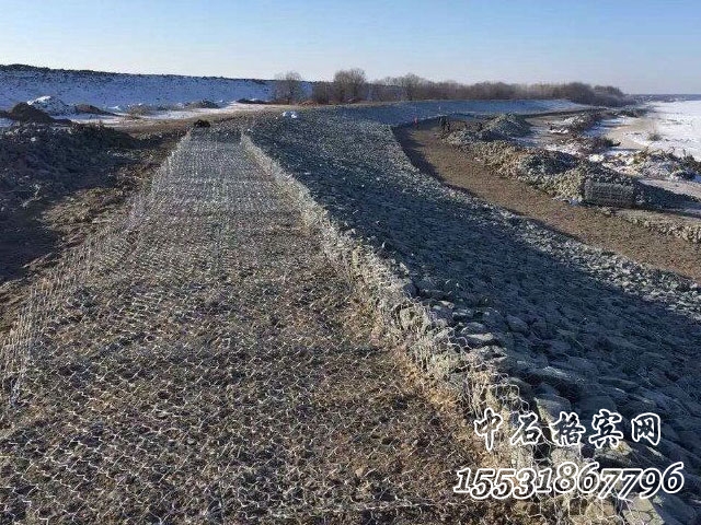 雷諾護墊施工 雷諾護墊施工